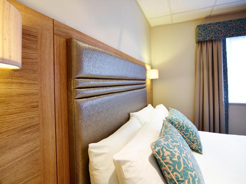 The Briar Court Hotel Huddersfield Chambre photo
